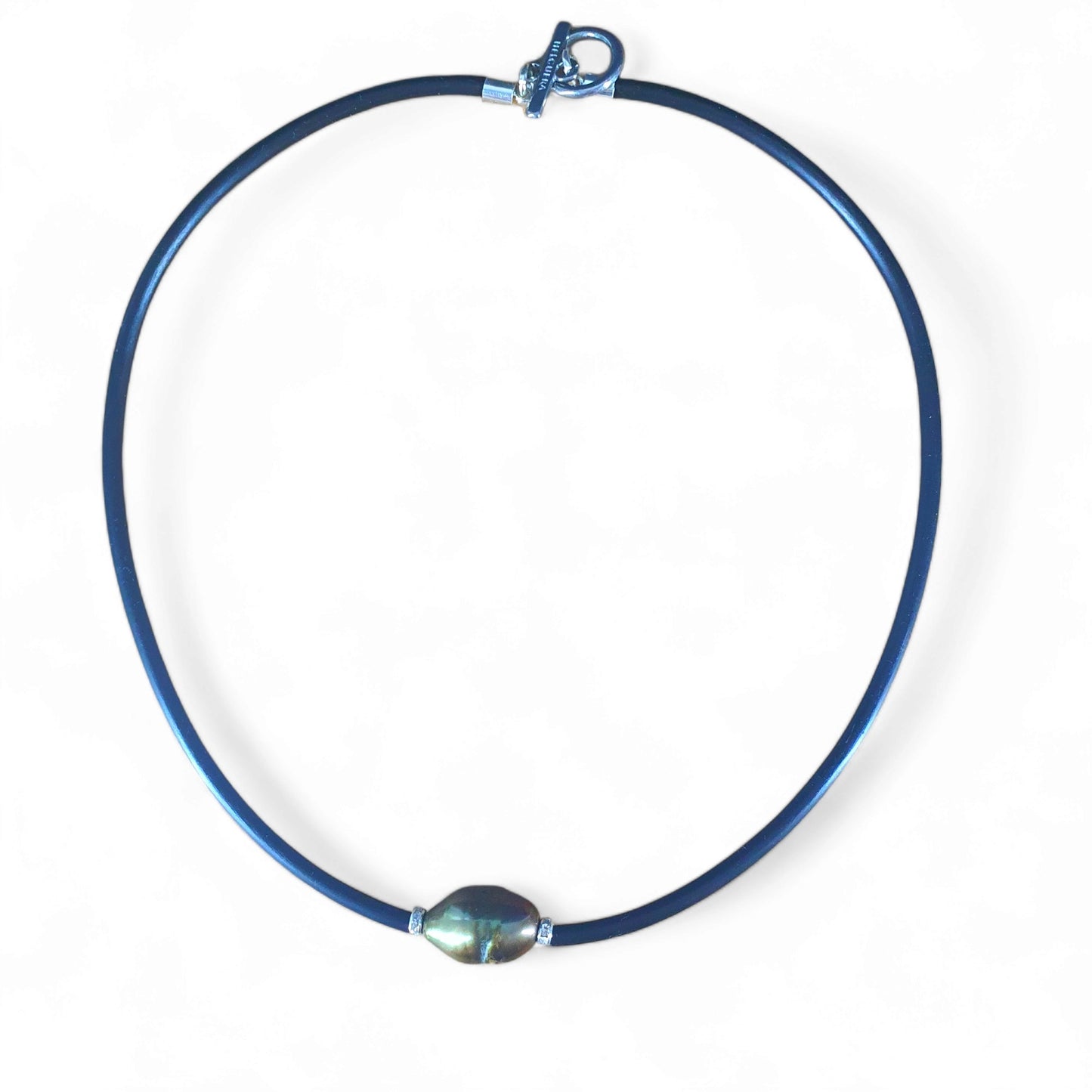 Collar C-32 Perla olivo